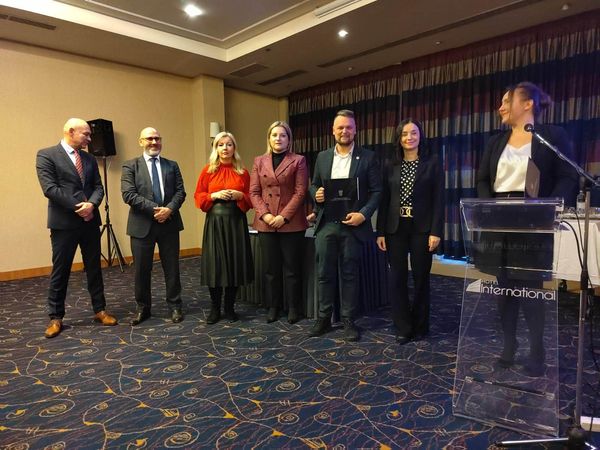 INFRASTRUKTURNO OPREMANJE POSREDNIKA U LANCU DONIRANJA HRANE NA BUJŠTINI